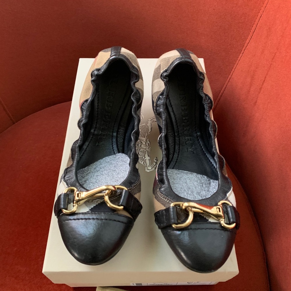 Burberry Ballerinas